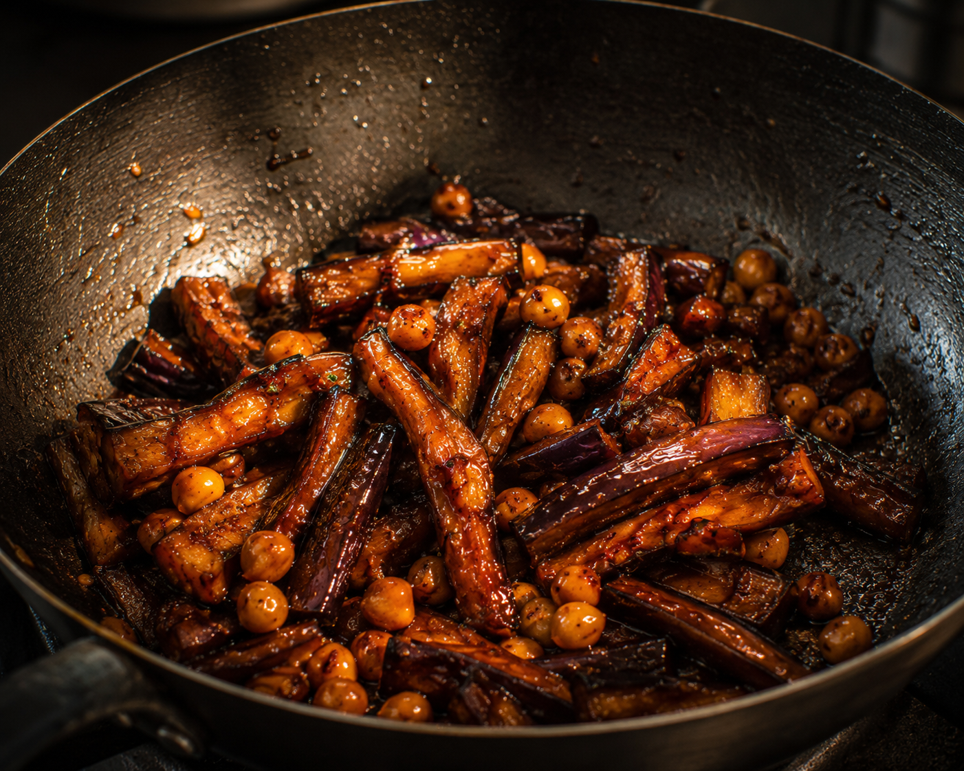 Salteado berenjena y garbanzos | Cocina Canalla